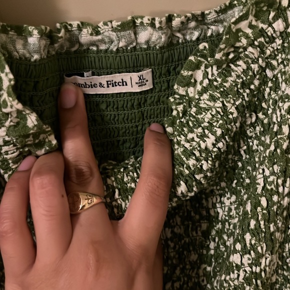 Abercrombie and Fitch green dress - Picture 7 of 7